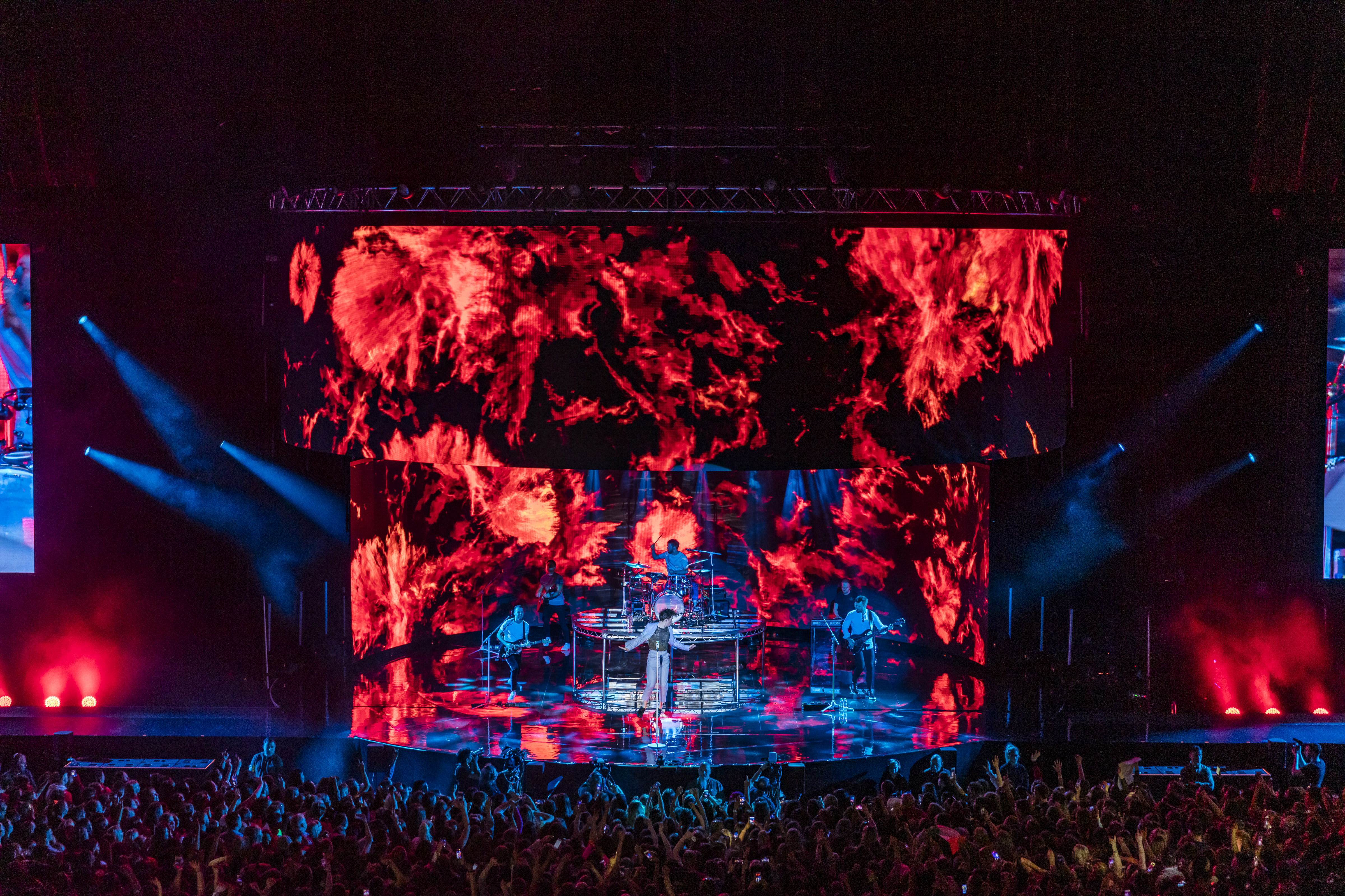 Ai Captivates Audiences on Picture This’ Monumental Arena Tour