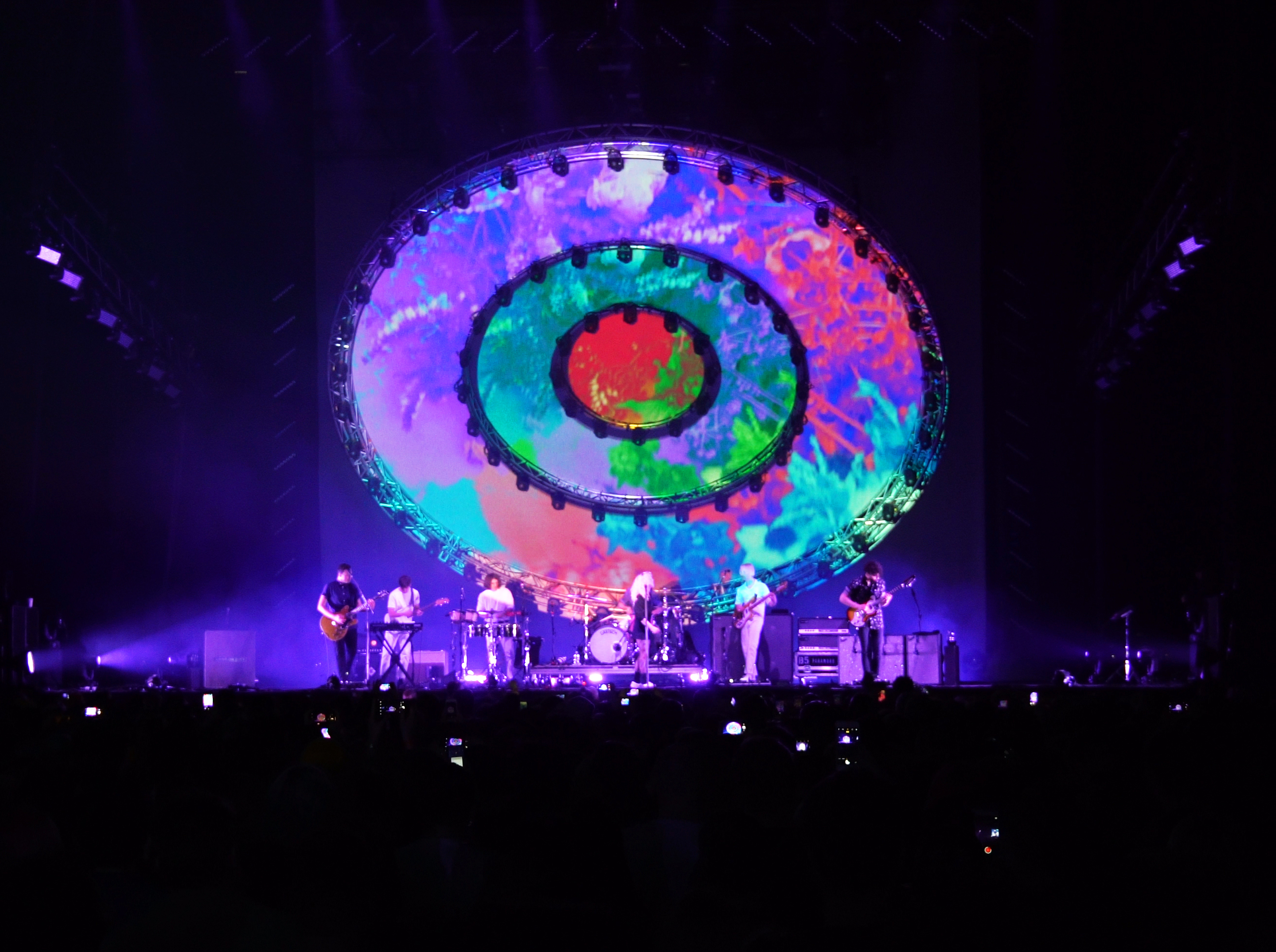 Avolites Ai v10.1 powers 'psychedelic visuals' for Paramore's current hit tour