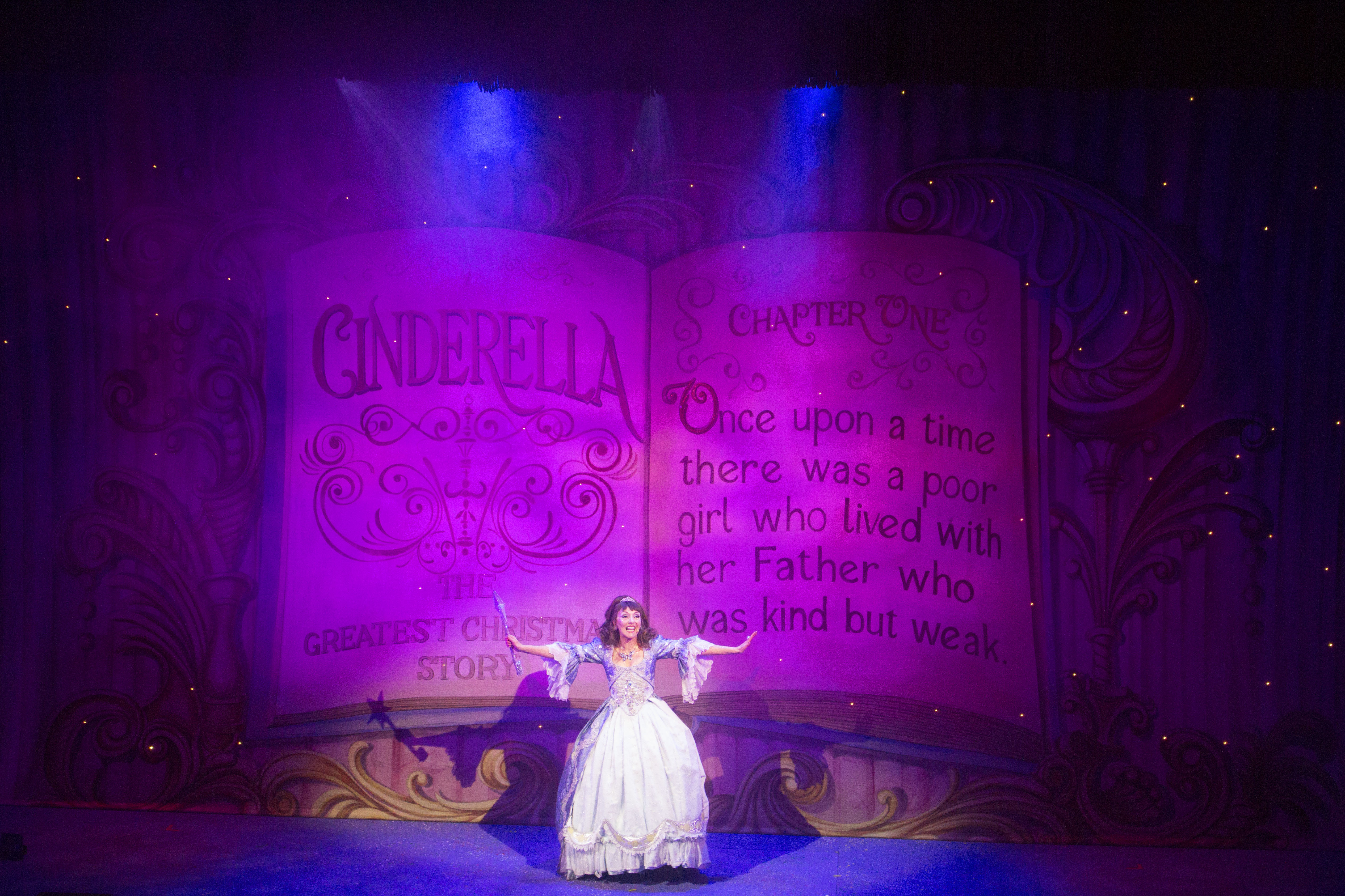 Avolites gives the magic Tiger Touch to Cinderella this Christmas