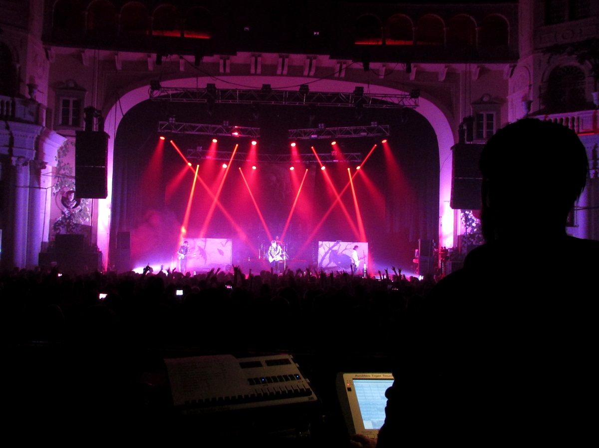 Avolites provides the punch for Fightstar's 10th anniversary tour
